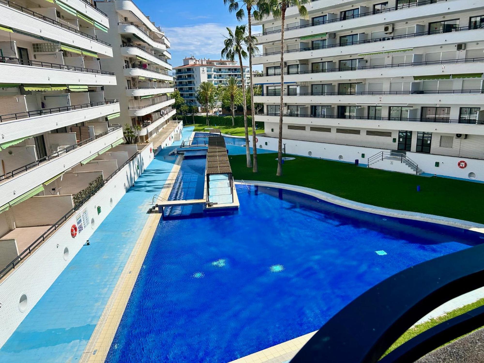 Apartamentos Aventura Salou Exterior foto